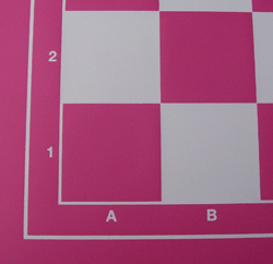 Schachplane-pink-weiss Schachplane aus Kunststoff, Feldgröße 55 mm, pink/weiß mit Randbeschriftung, klappbar
